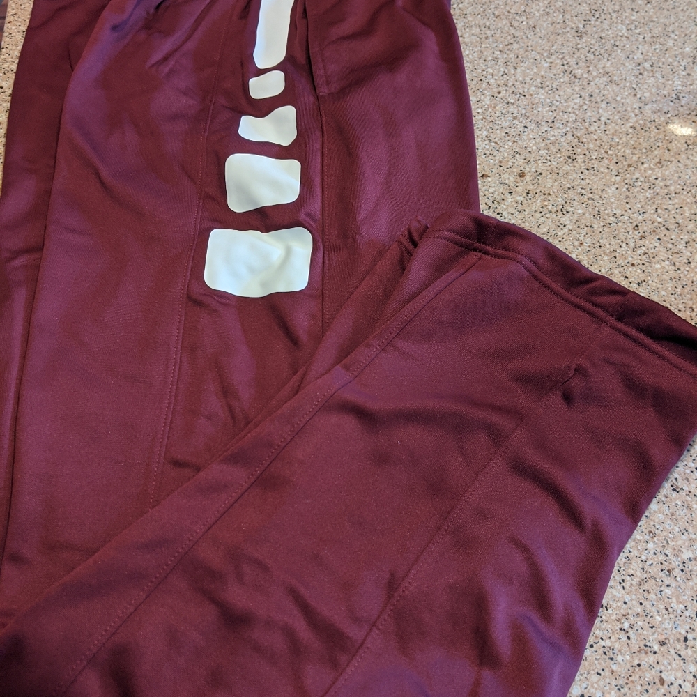 Mens NWT Nike Elite pants M